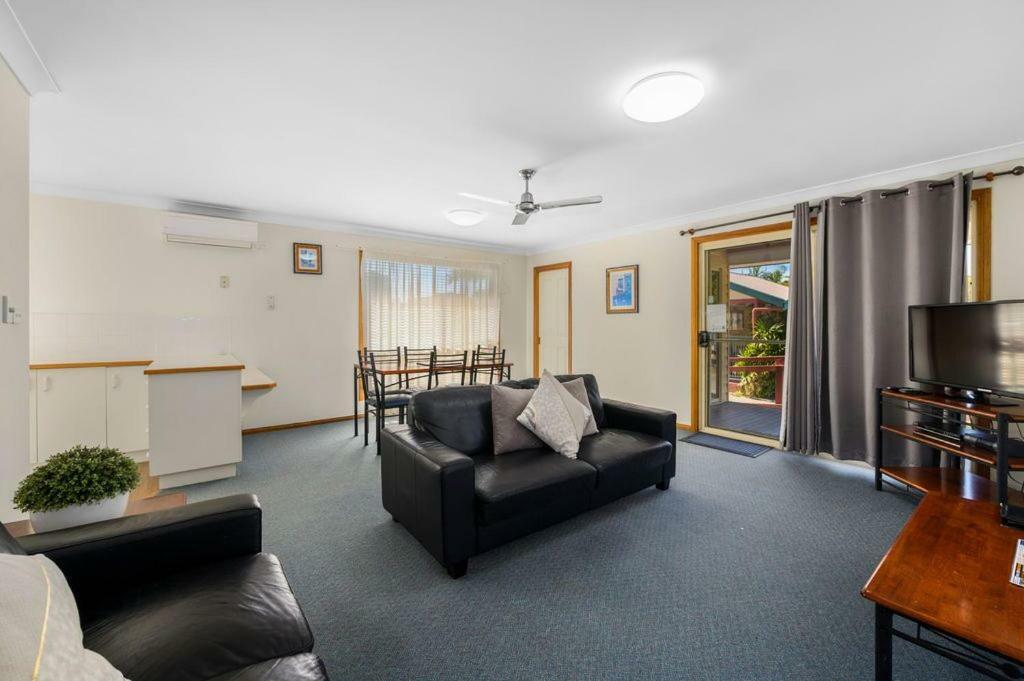 Dolphin Sands Holiday Cabins コフスハーバー エクステリア 写真